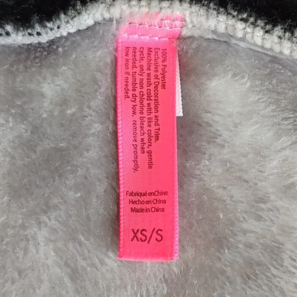 👄 BETSEY JOHNSON Love Lips Plush Spa Robe w/ Hood Indie XS/Small